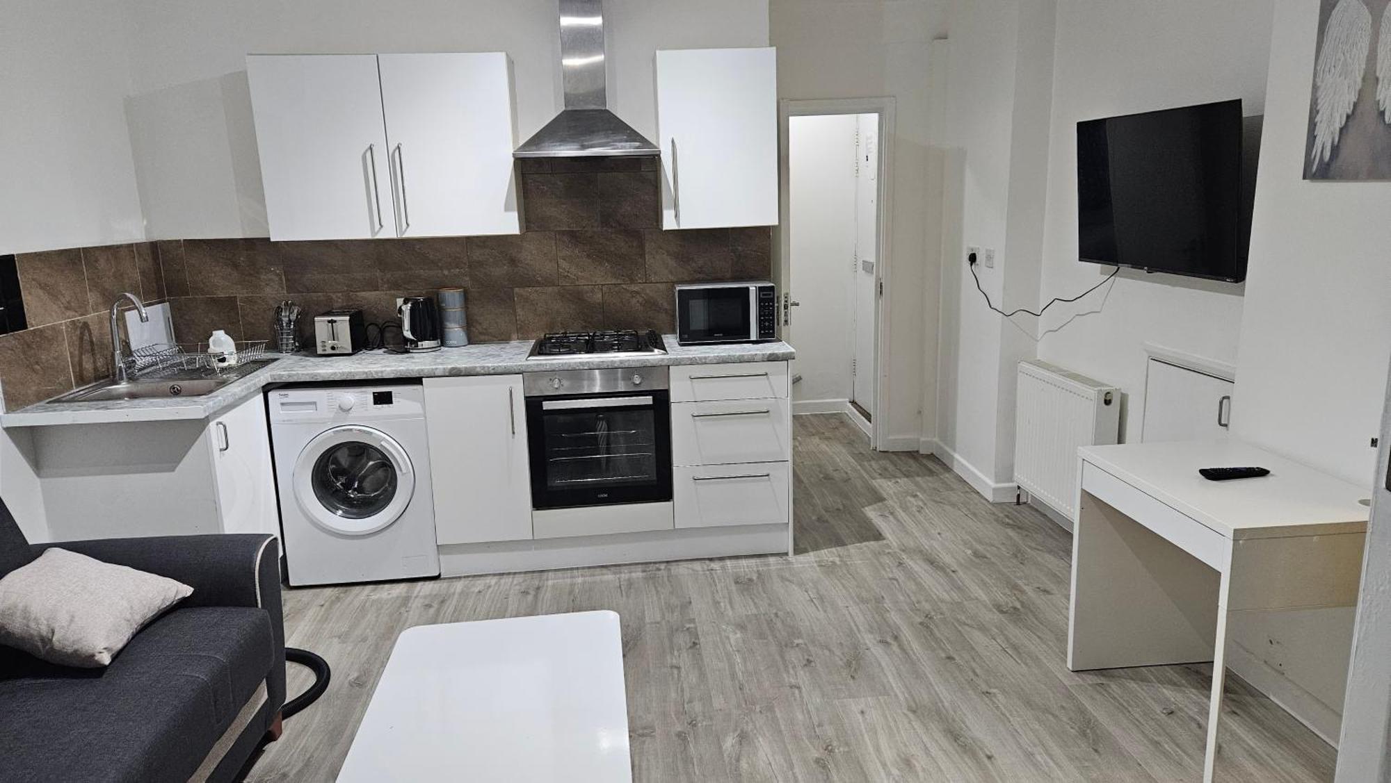 Luxury 2 Bedrooms Flat Leytonstone Londen Buitenkant foto